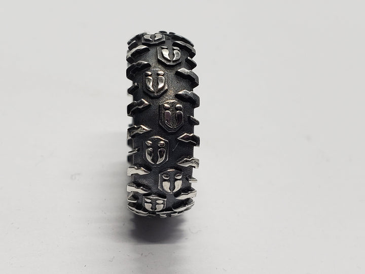 Sakcon Jewelers Ring Deer Print Tire Tread Ring 8mm